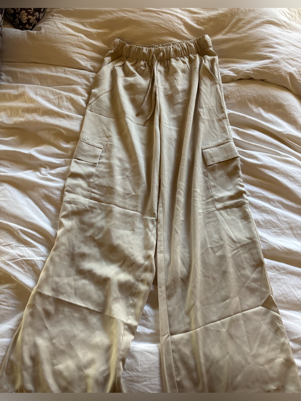 Abercrombie Cream Satin wide leg cargo pants